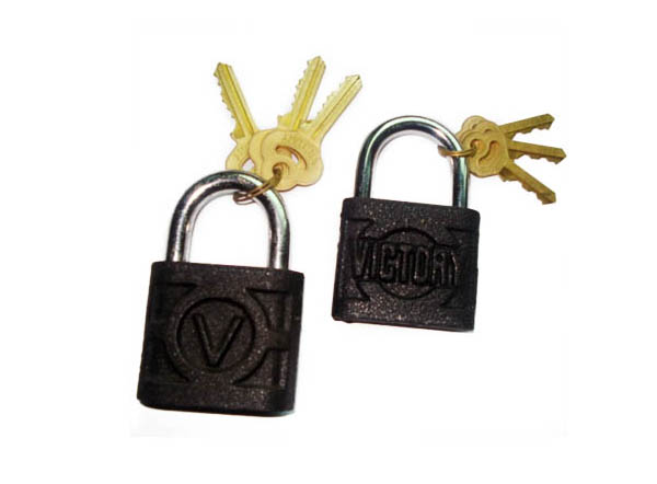 Cast iron padlock-009